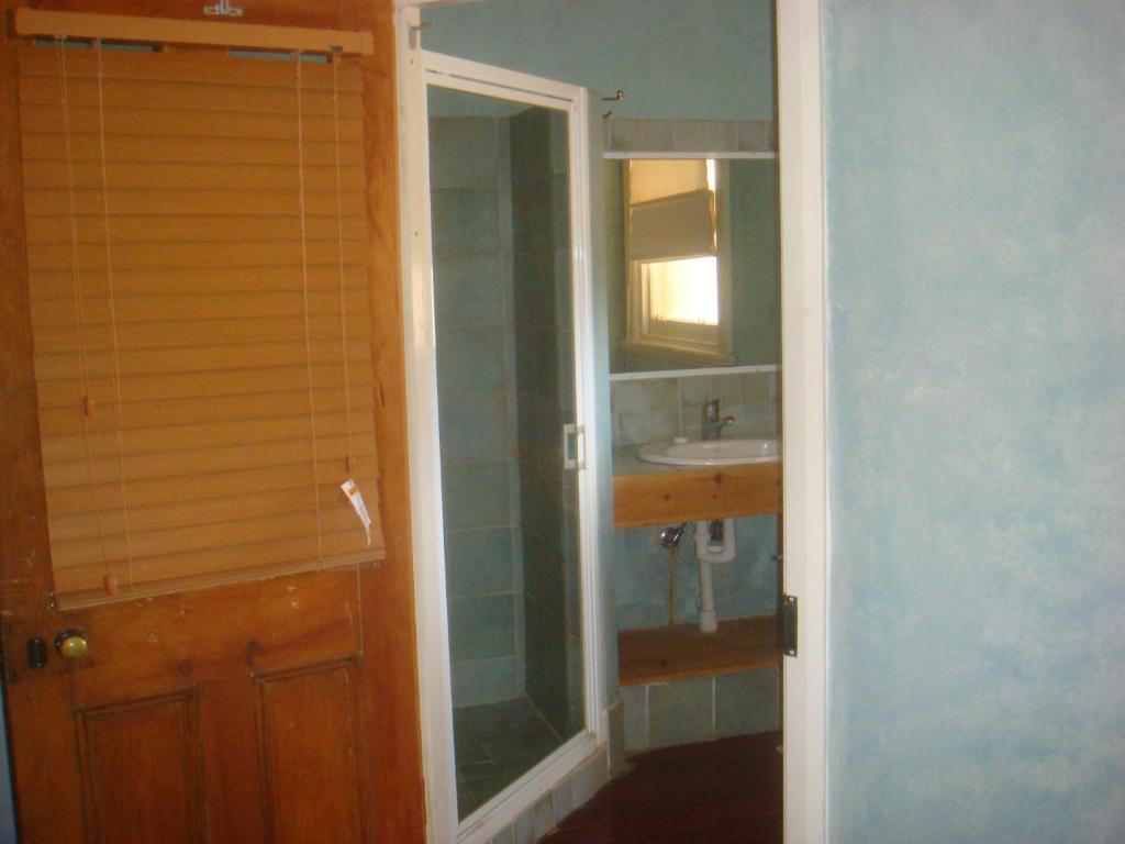 The Priory Hotel Dongara Room photo