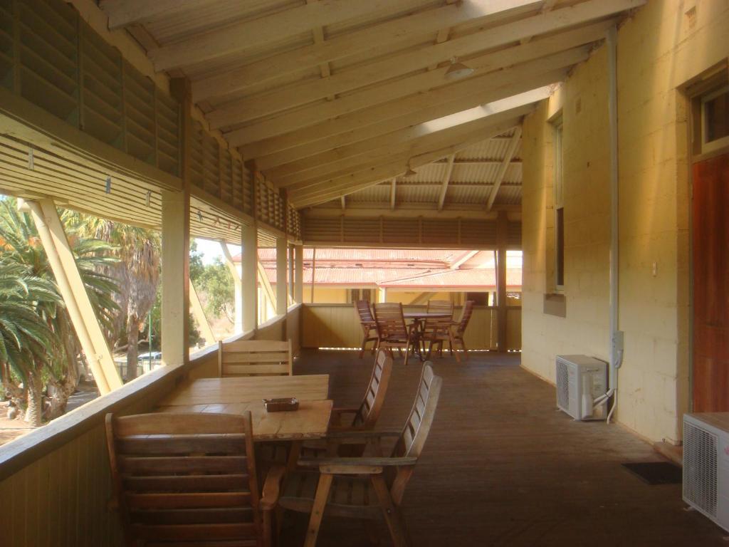 The Priory Hotel Dongara Exterior photo